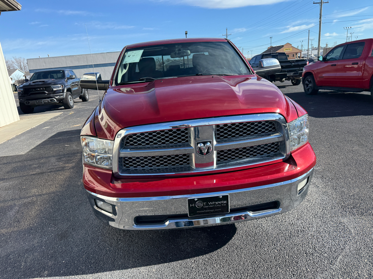 RAM 1500 2WD Quad Cab 140.5" Laramie 2012