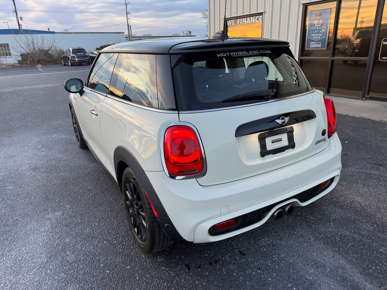 MINI Hardtop 2 Door Cooper S FWD 2018
