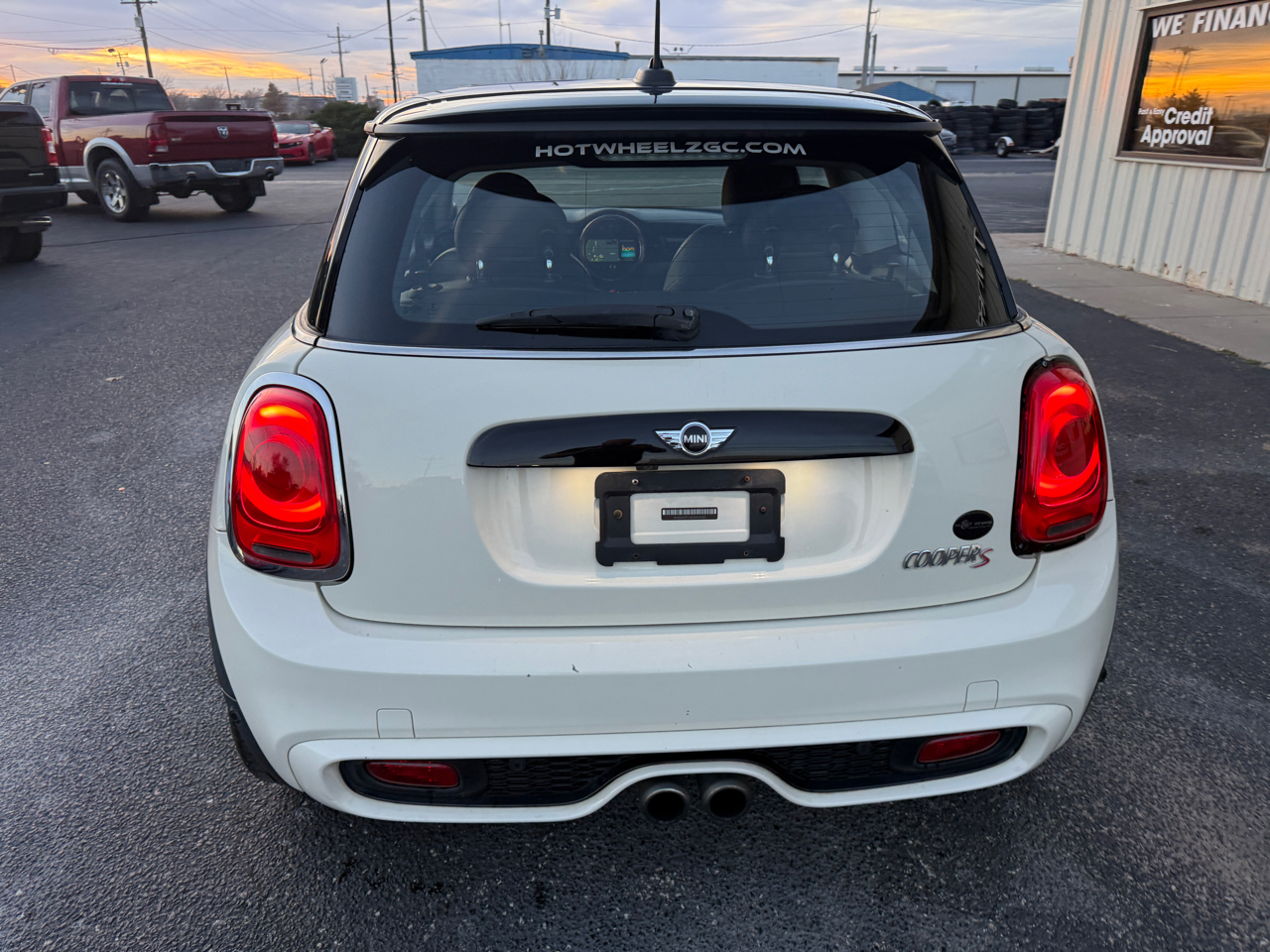 MINI Hardtop 2 Door Cooper S FWD 2018