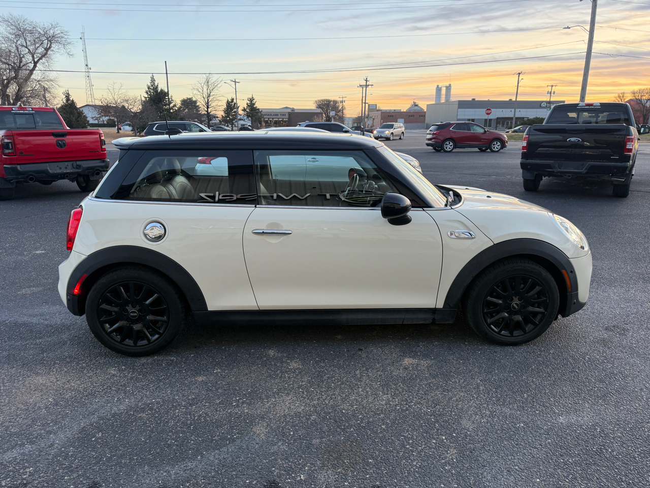 MINI Hardtop 2 Door Cooper S FWD 2018
