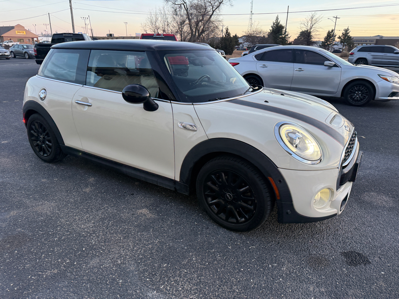 MINI Hardtop 2 Door Cooper S FWD 2018