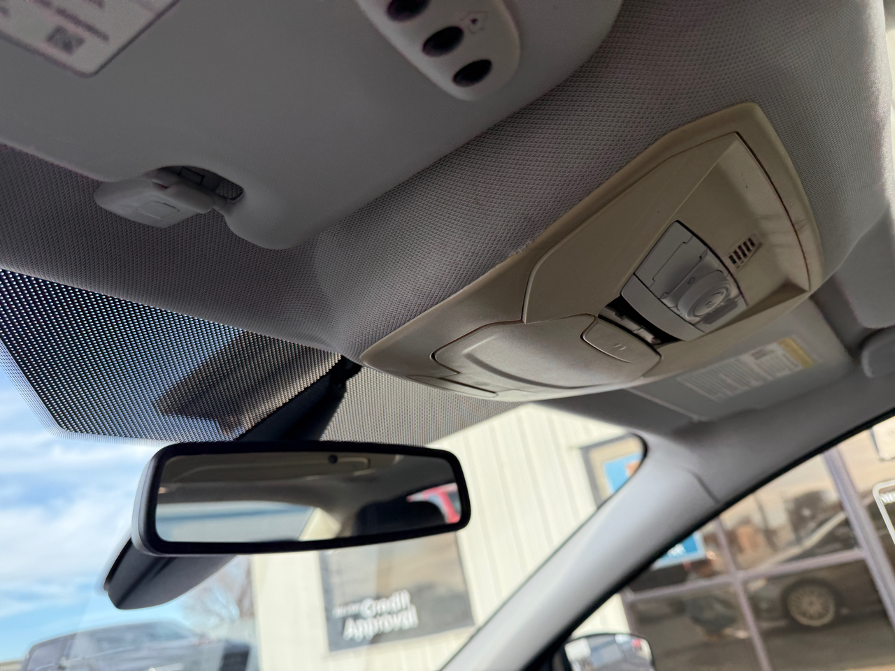 Ford Focus 4dr Sdn SEL 2012