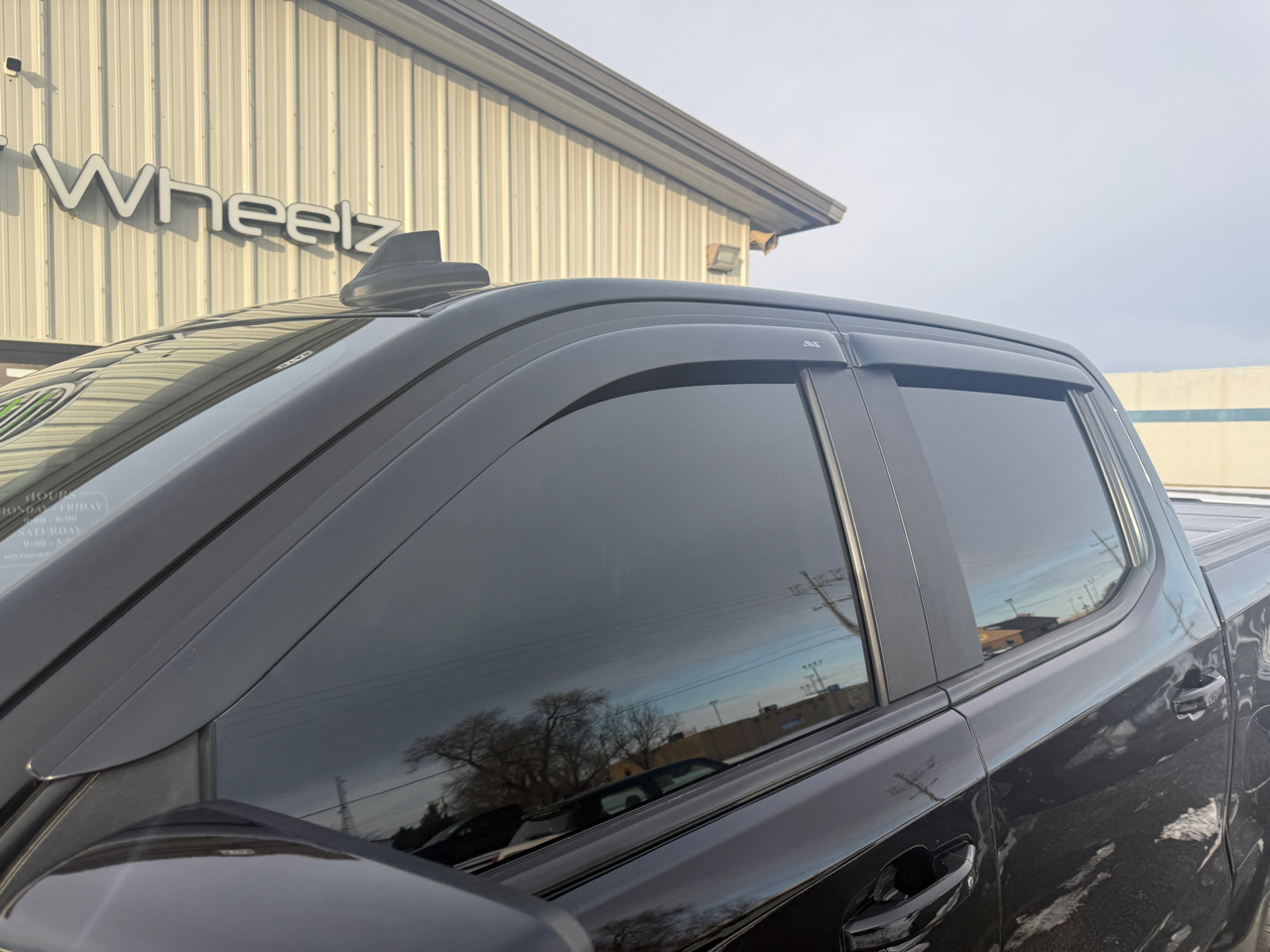 Chevrolet Silverado 1500 4WD Crew Cab 147" RST 2020