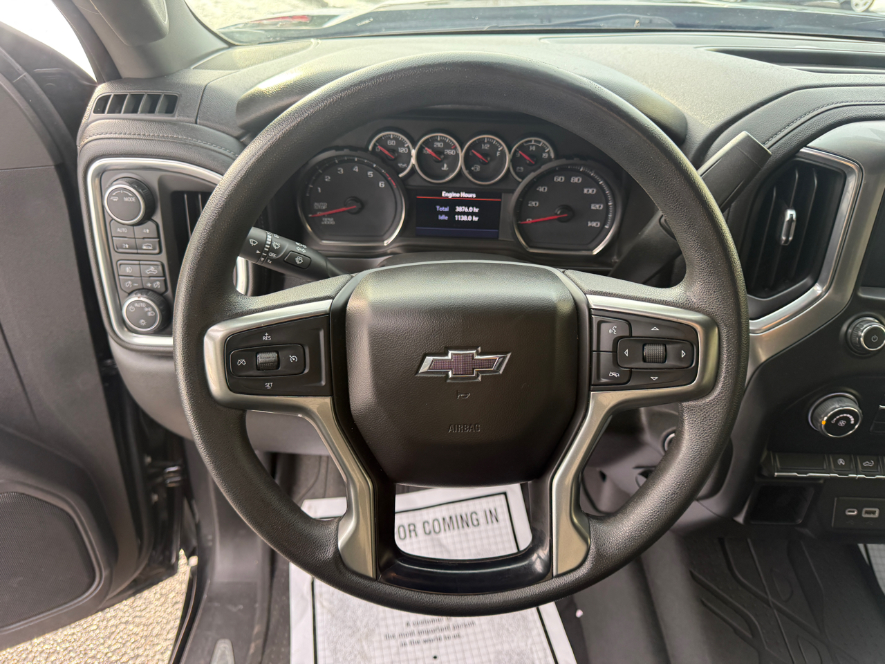 Chevrolet Silverado 1500 4WD Crew Cab 147" RST 2020