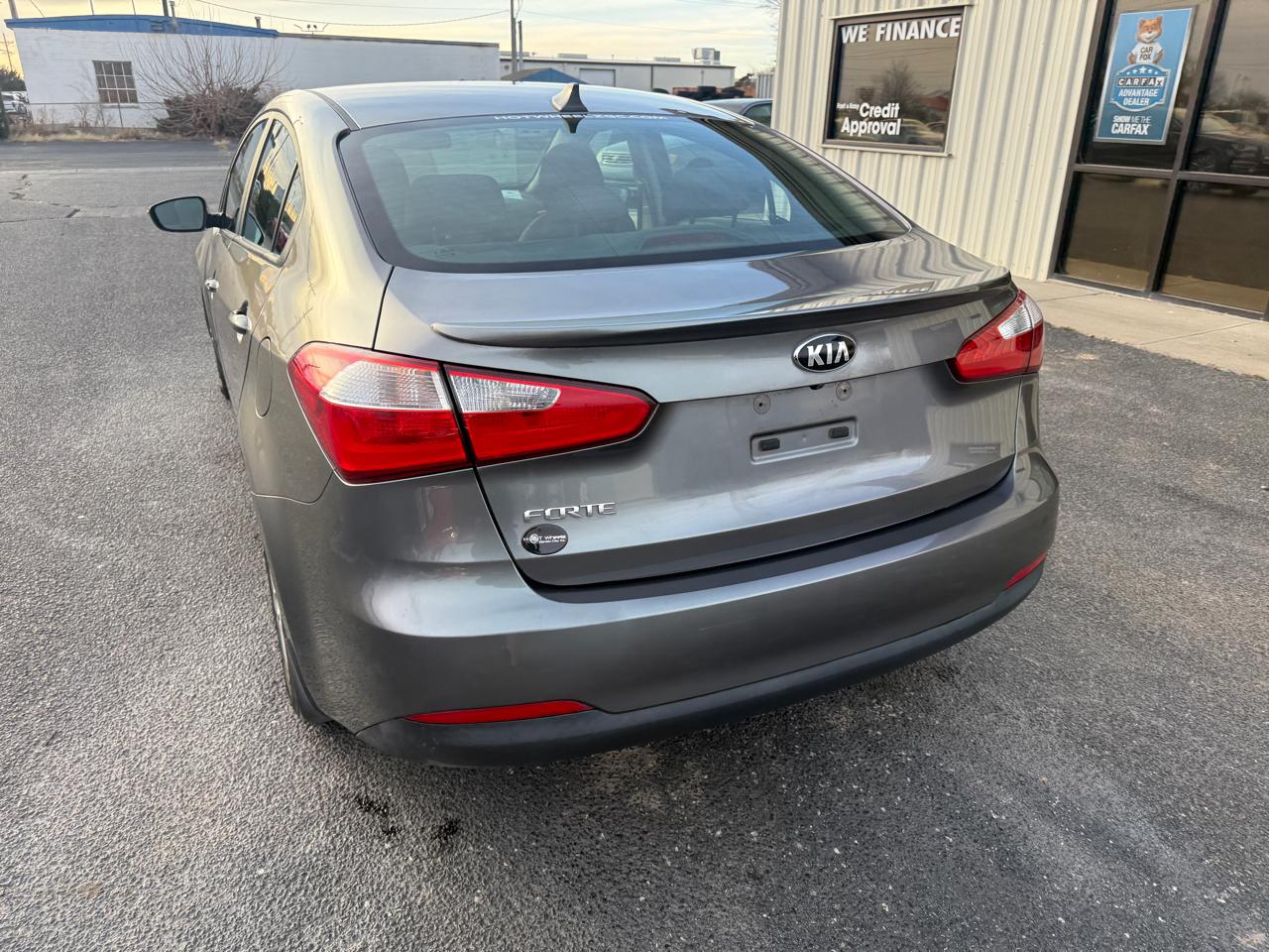 Kia Forte 4dr Sdn Auto LX 2016