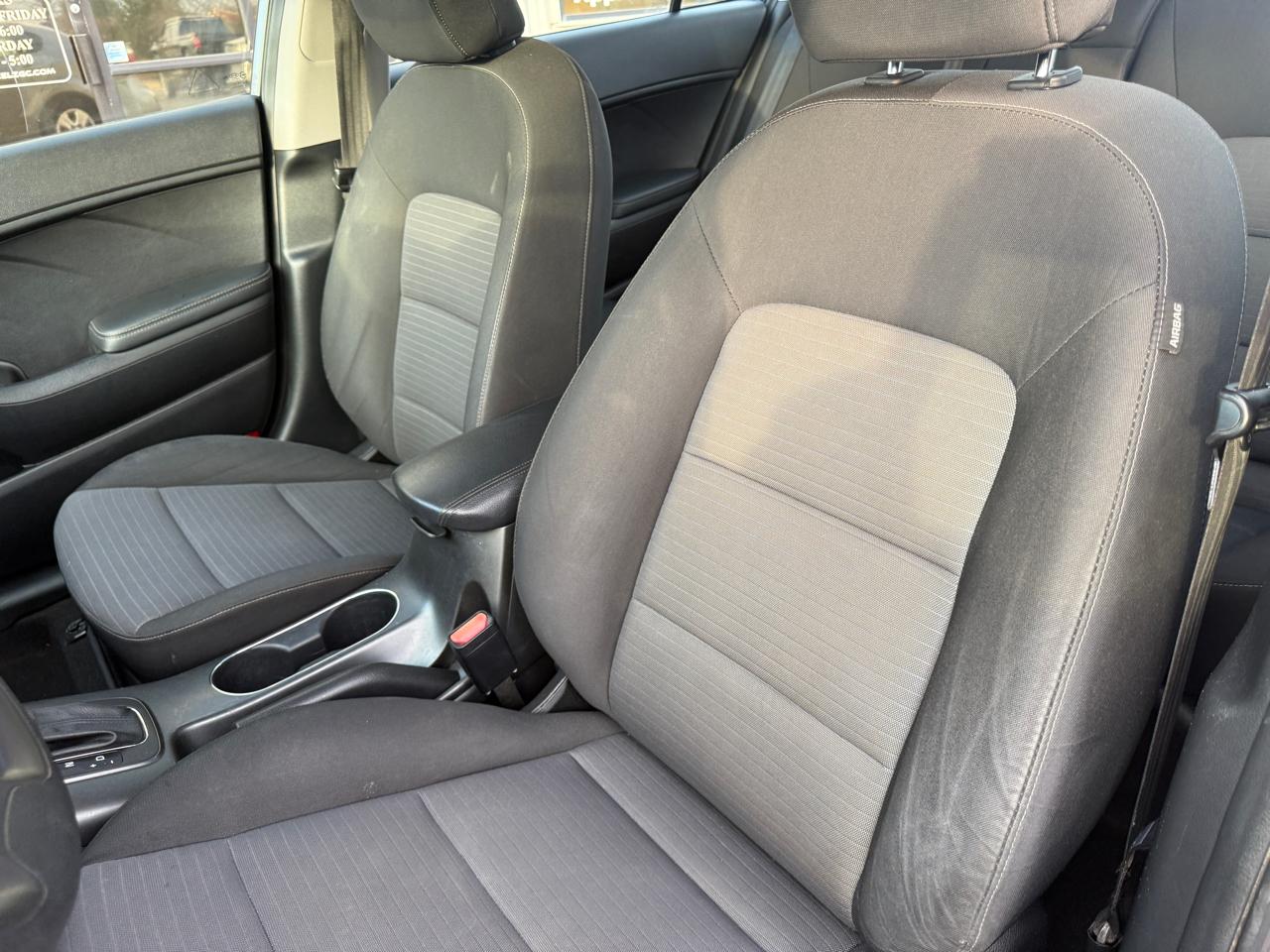 Kia Forte 4dr Sdn Auto LX 2016