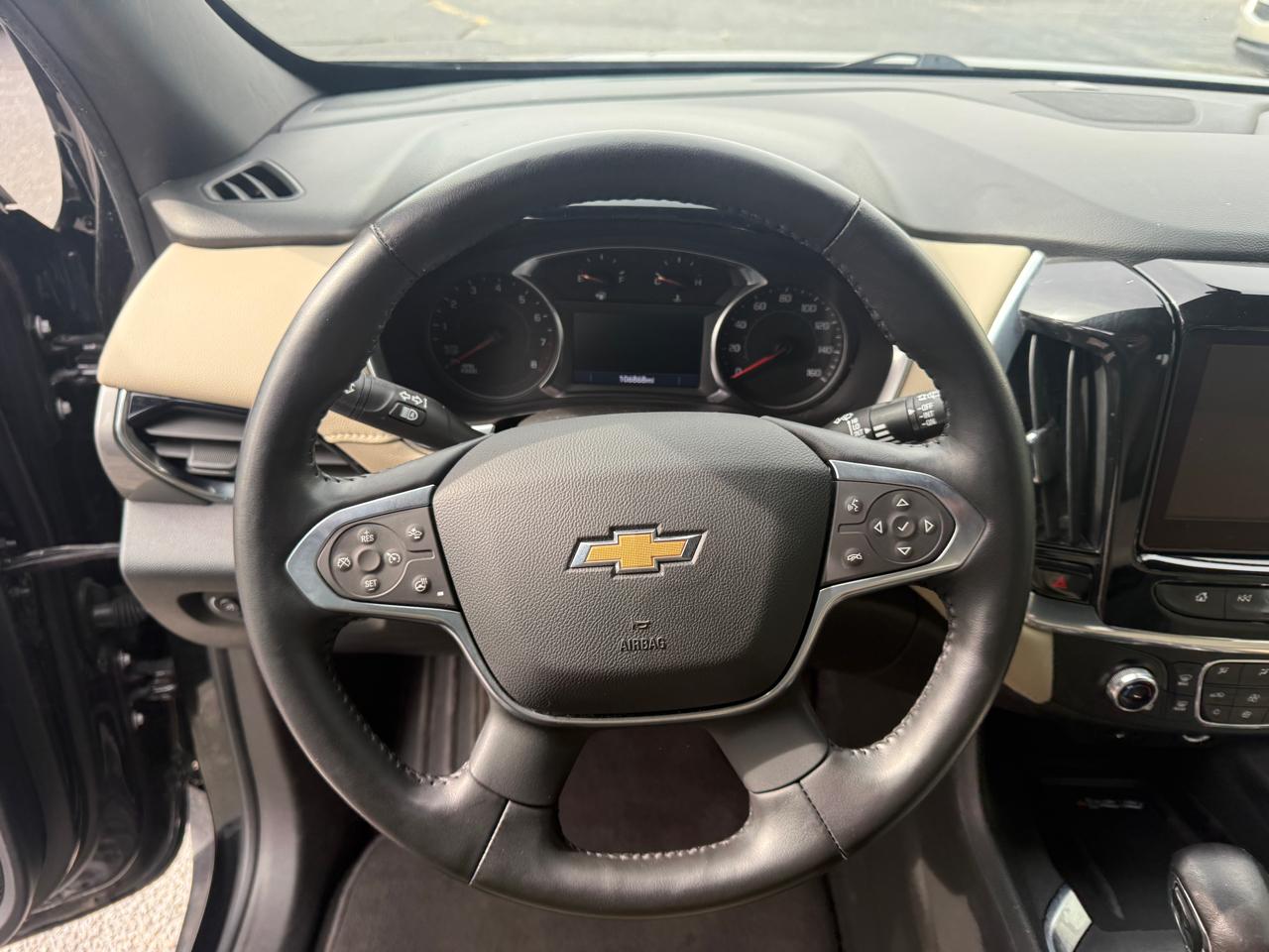 Chevrolet Traverse FWD 4dr LT Leather 2022