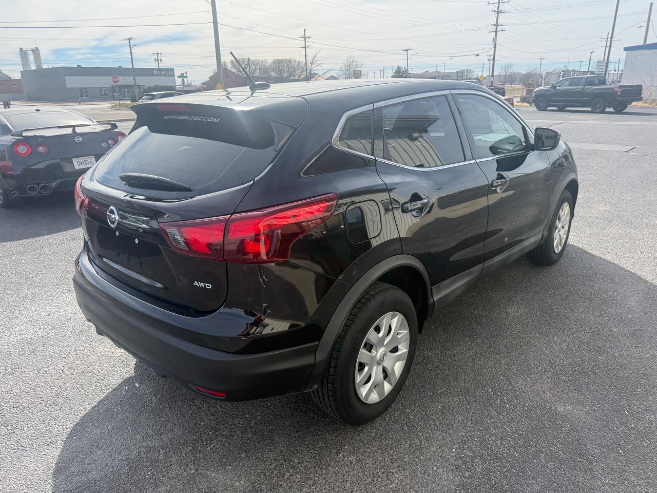 Nissan Rogue Sport AWD S 2019