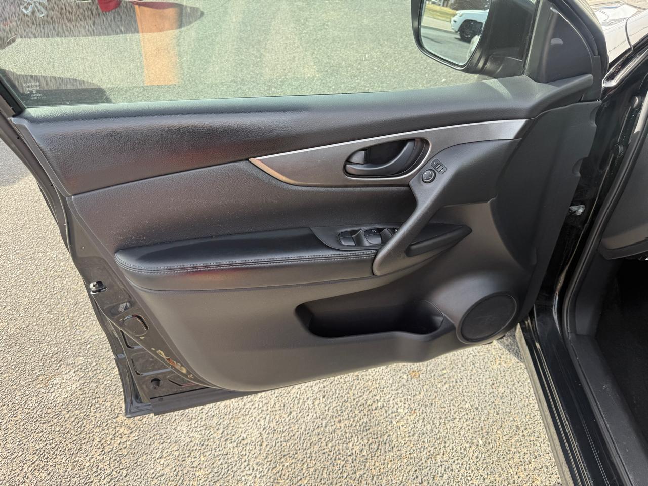 Nissan Rogue Sport AWD S 2019