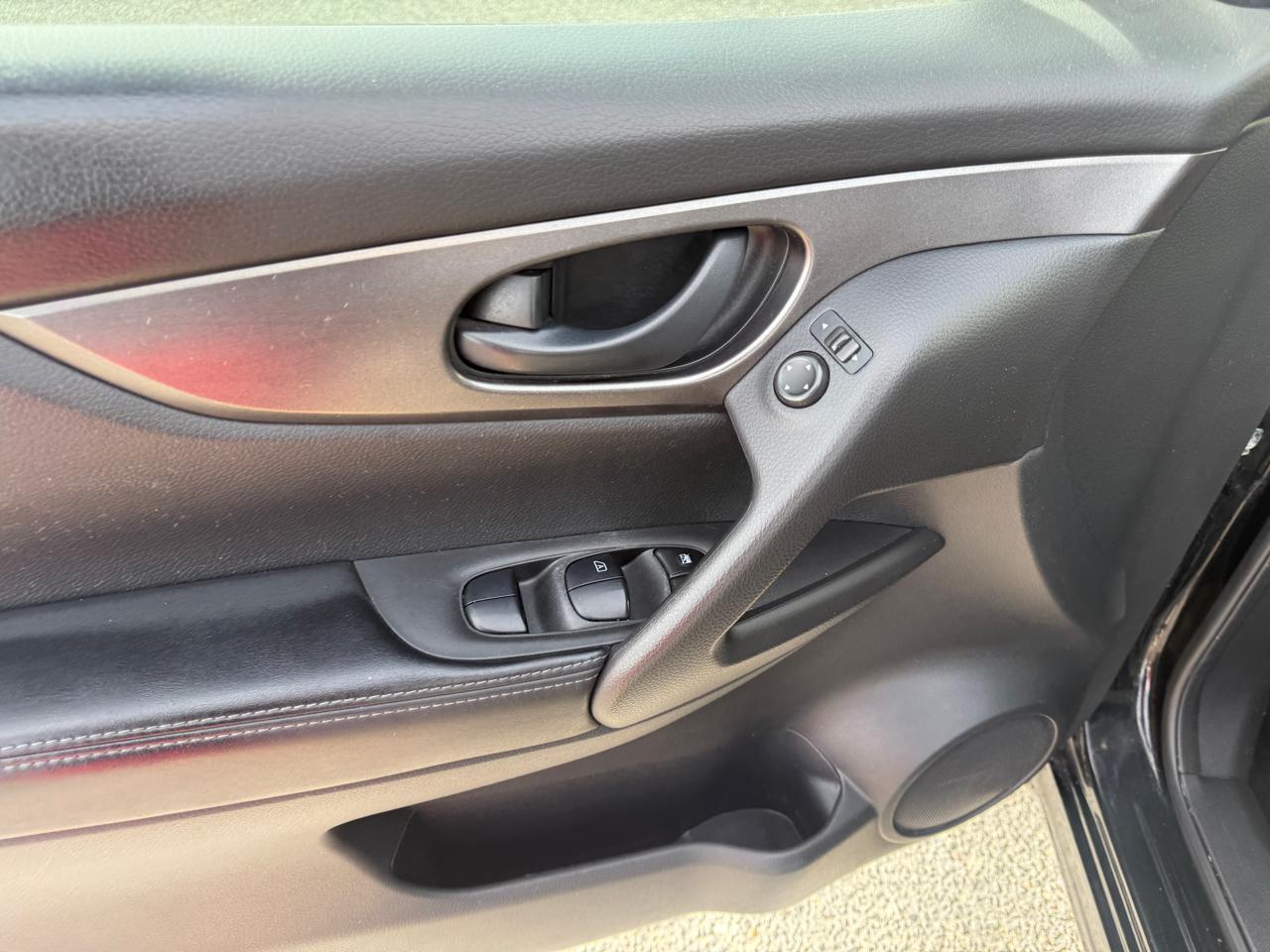 Nissan Rogue Sport AWD S 2019