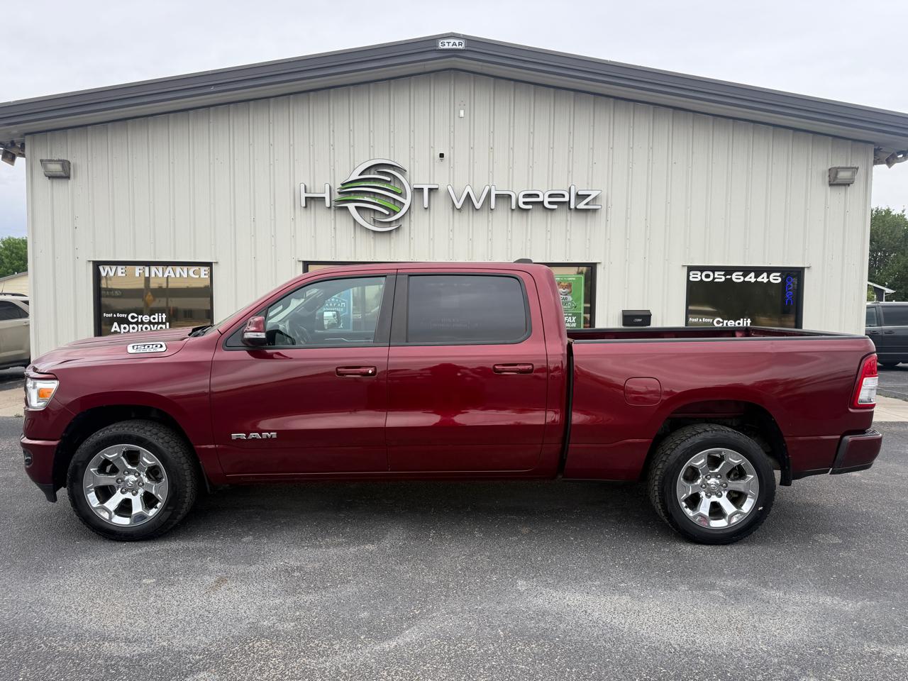 RAM 1500 Big Horn/Lone Star 4x4 Crew Cab 6'4" Box 2019