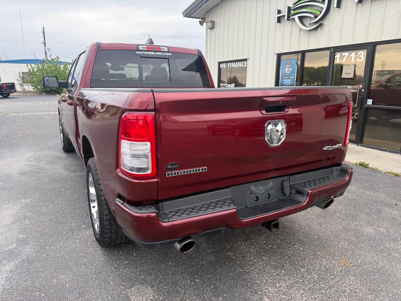 RAM 1500 Big Horn/Lone Star 4x4 Crew Cab 6'4" Box 2019