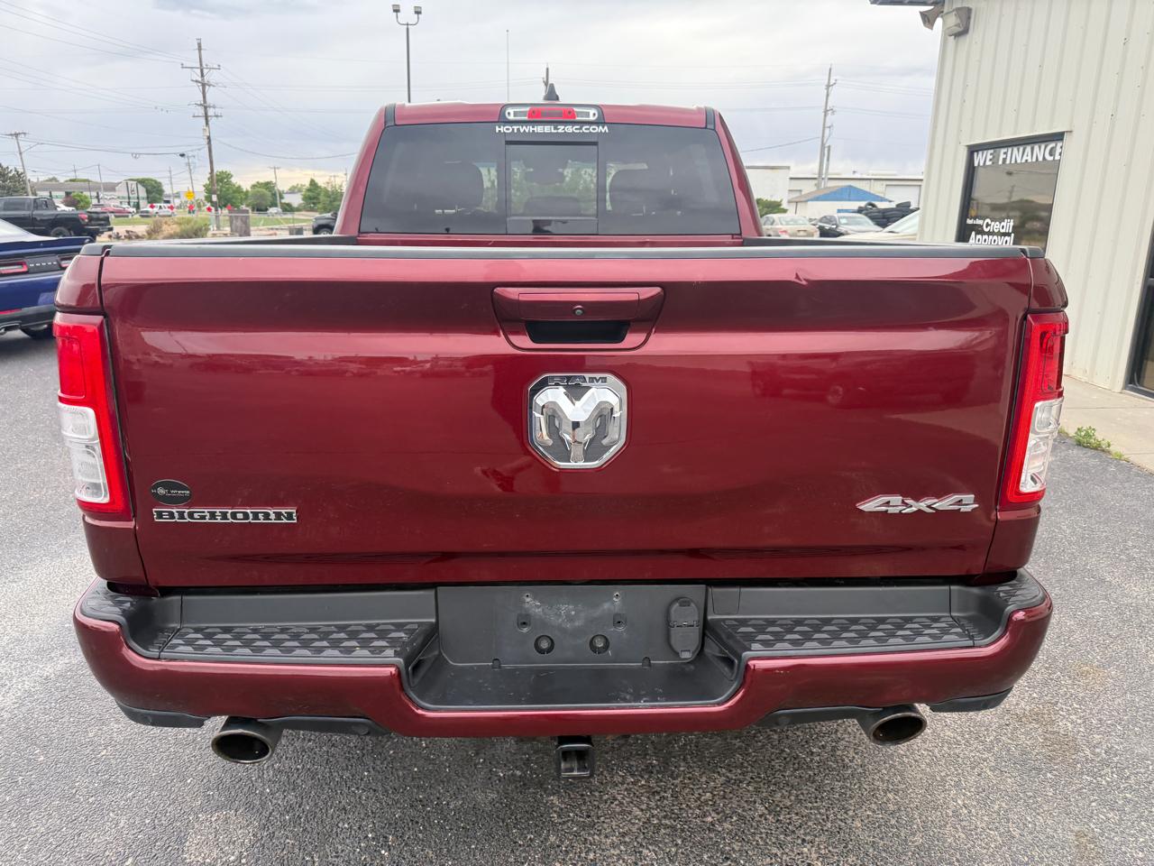 RAM 1500 Big Horn/Lone Star 4x4 Crew Cab 6'4" Box 2019