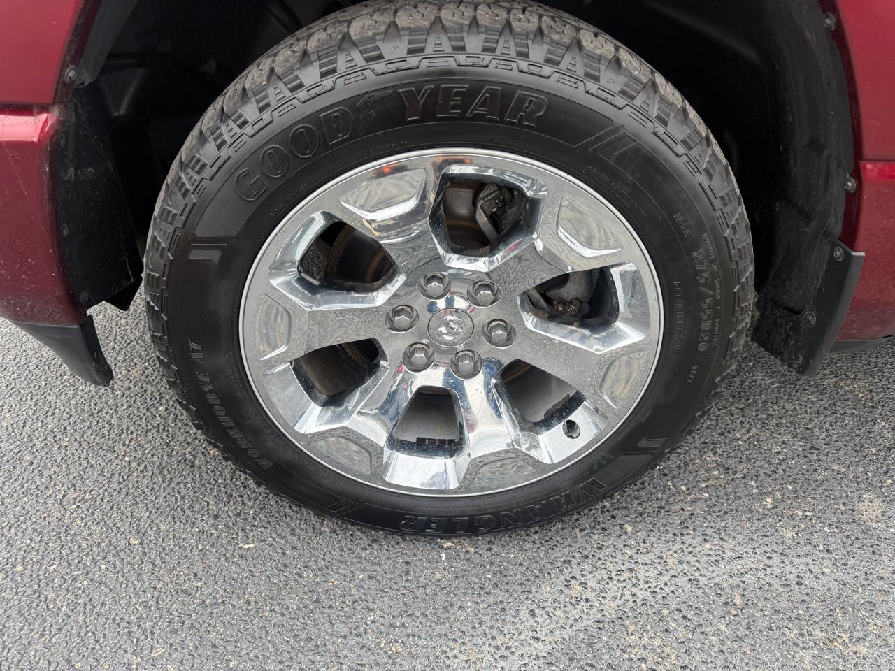 RAM 1500 Big Horn/Lone Star 4x4 Crew Cab 6'4" Box 2019