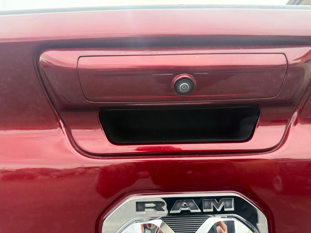 RAM 1500 Big Horn/Lone Star 4x4 Crew Cab 6'4" Box 2019