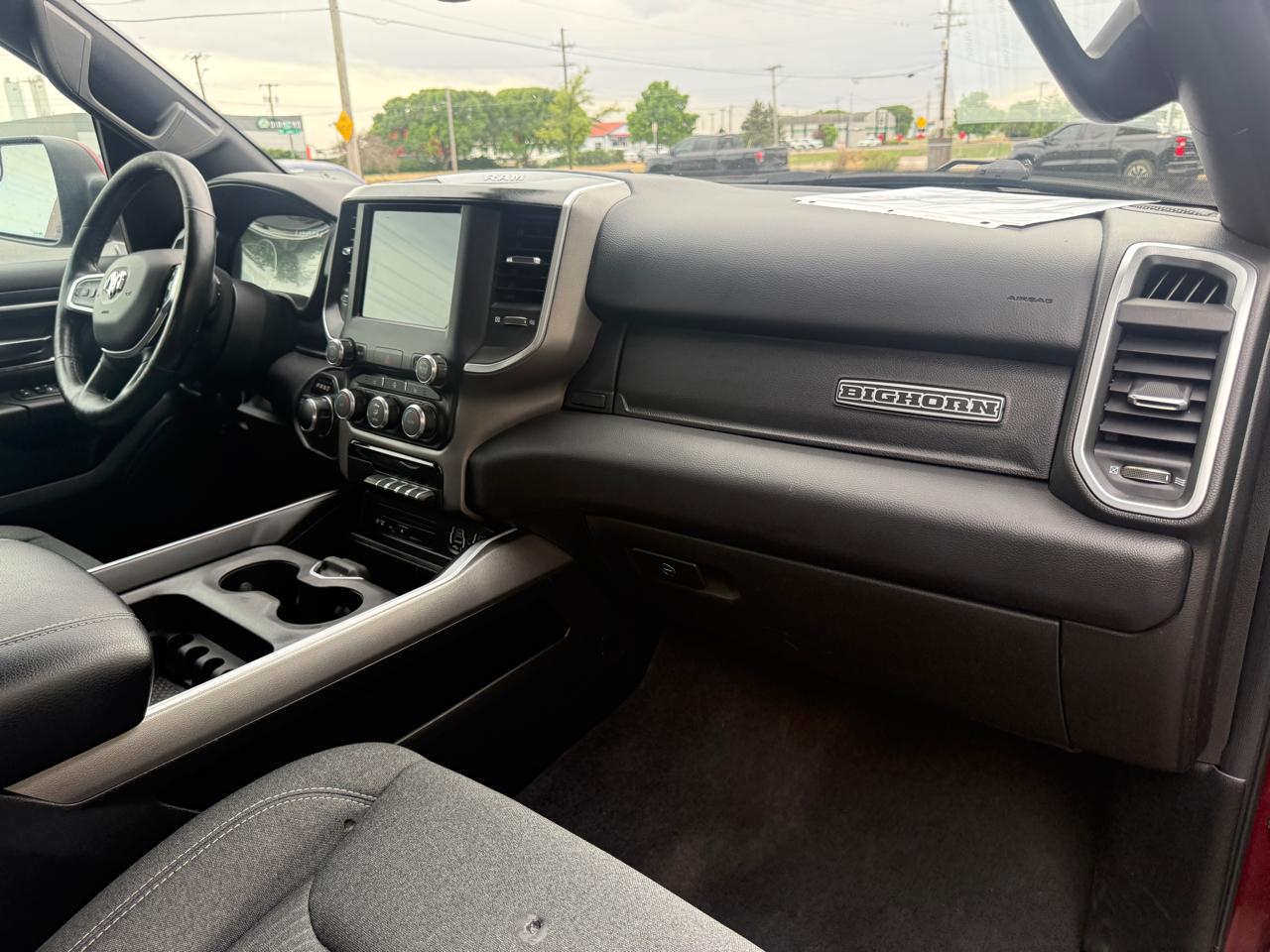 RAM 1500 Big Horn/Lone Star 4x4 Crew Cab 6'4" Box 2019