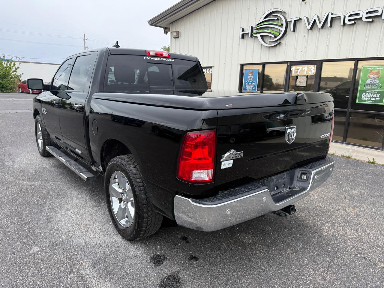 RAM 1500 4WD Crew Cab 140.5" Big Horn 2014