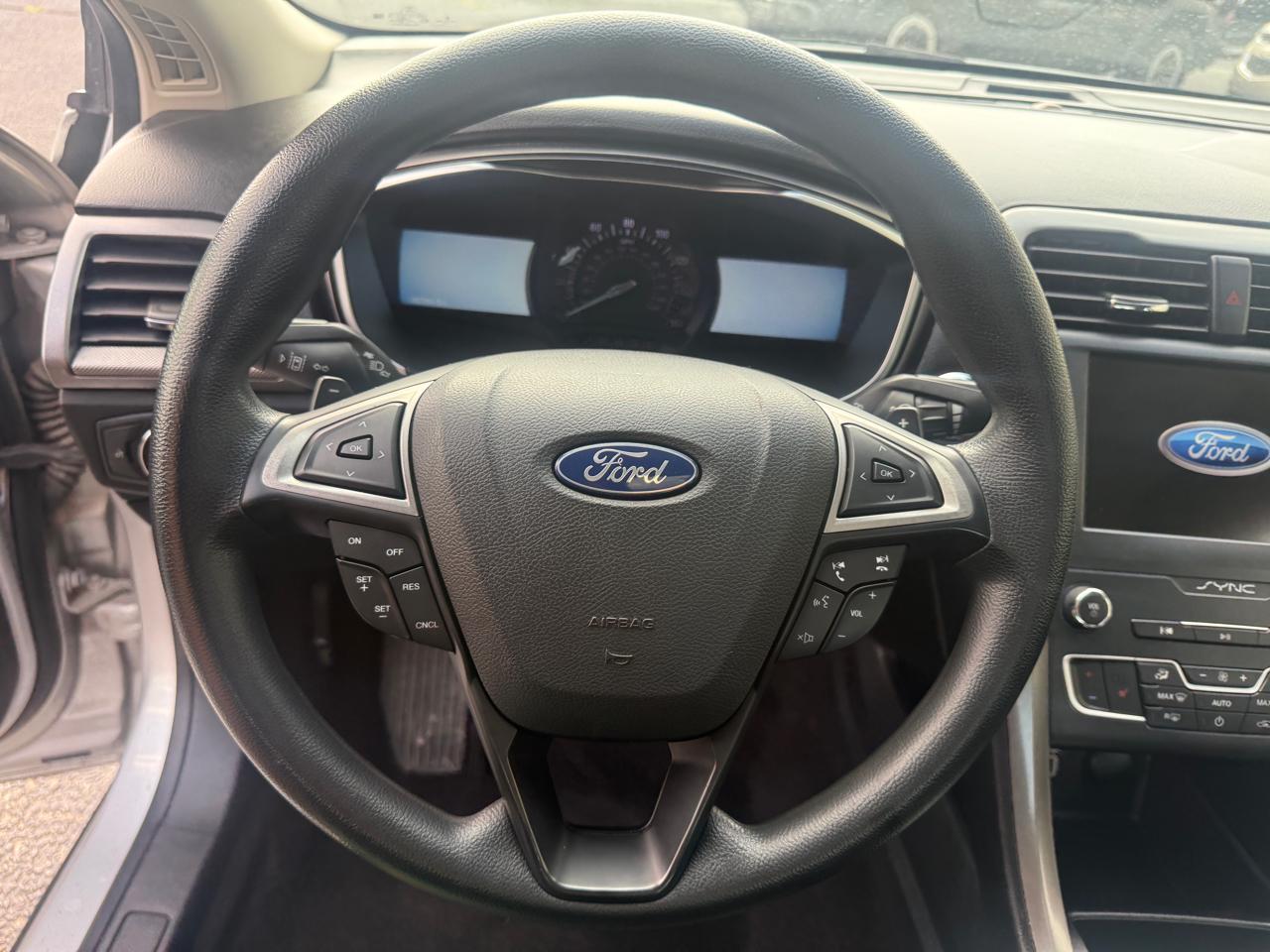 Ford Fusion SE AWD 2019
