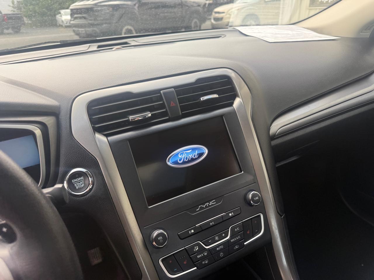 Ford Fusion SE AWD 2019