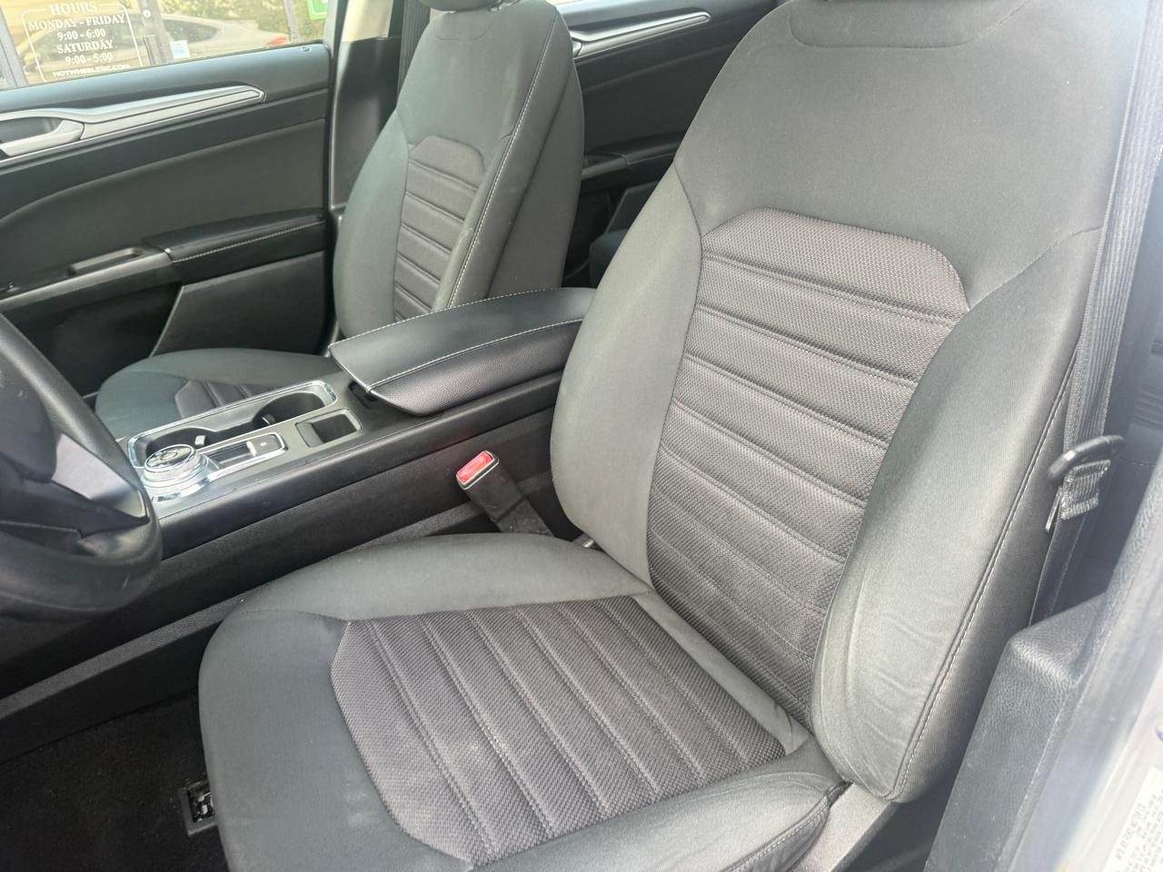 Ford Fusion SE AWD 2019
