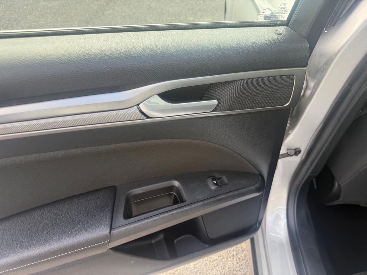 Ford Fusion SE AWD 2019