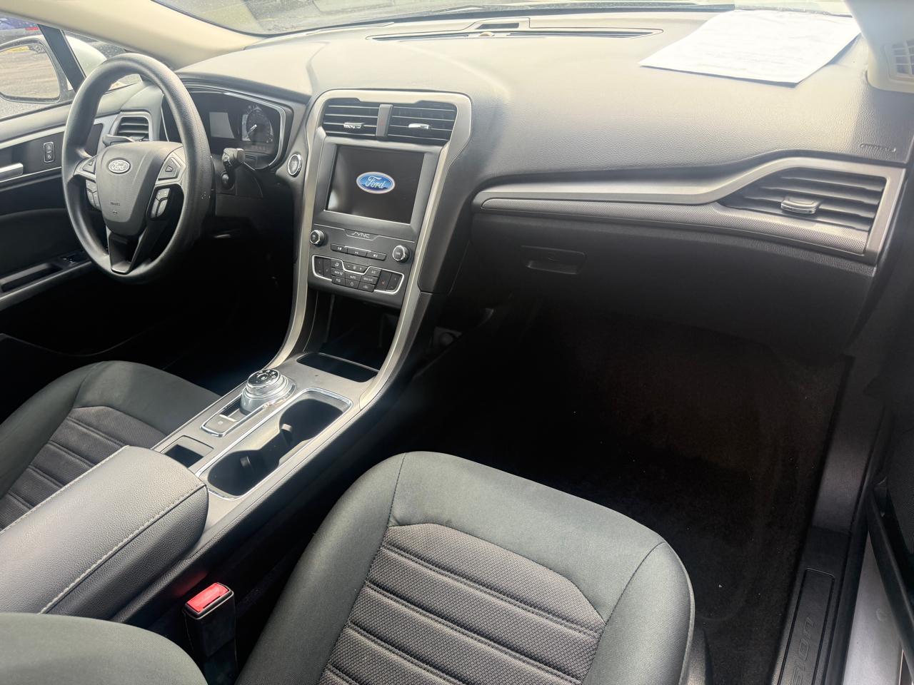 Ford Fusion SE AWD 2019
