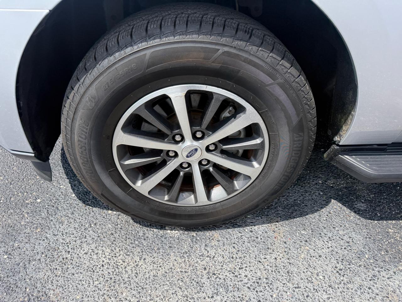 Ford Expedition Max XLT 4x2 2019