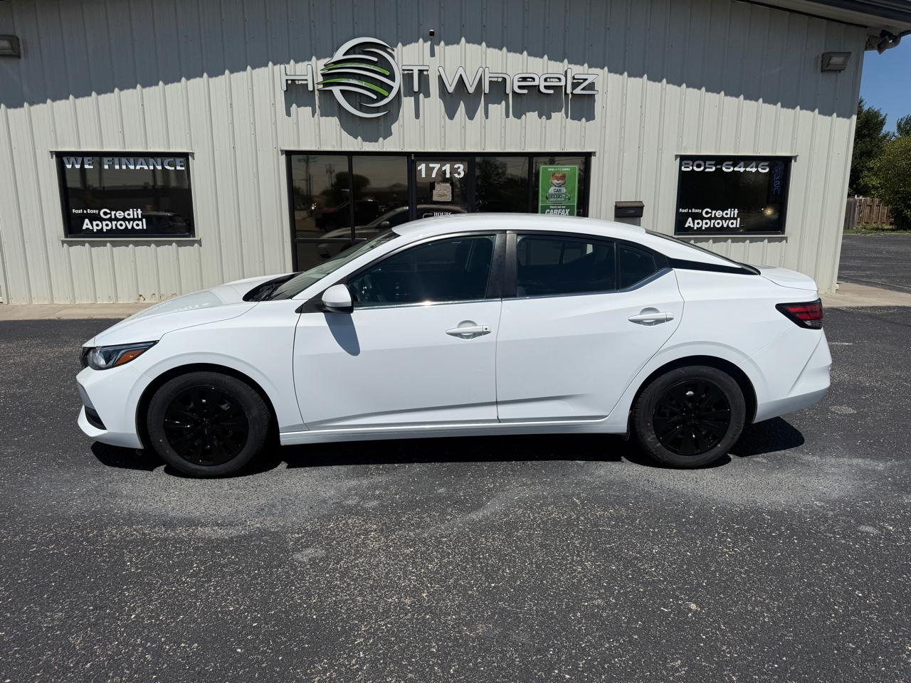 Nissan Sentra S CVT 2022
