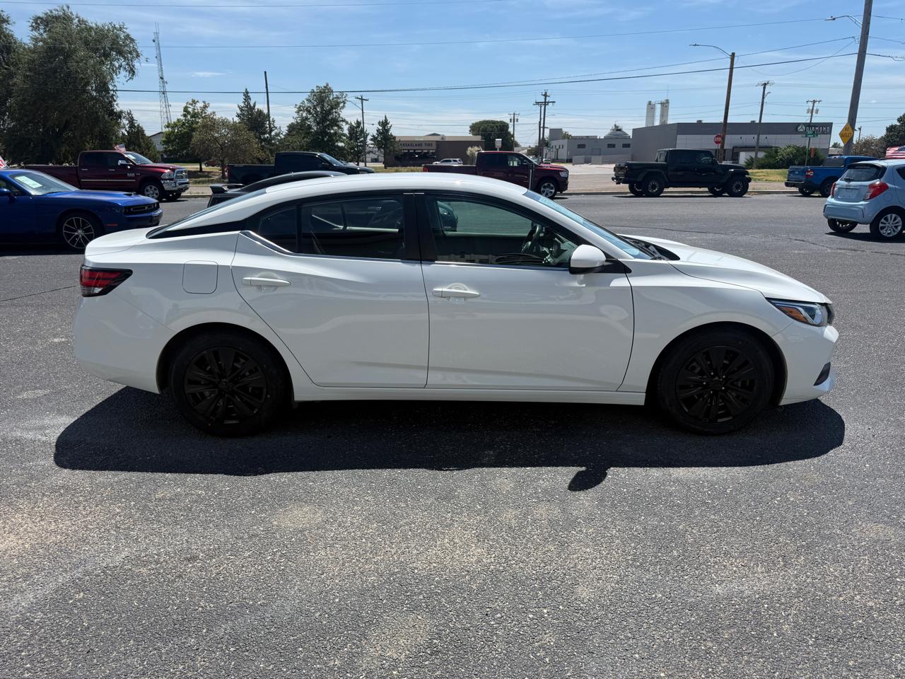 Nissan Sentra S CVT 2022