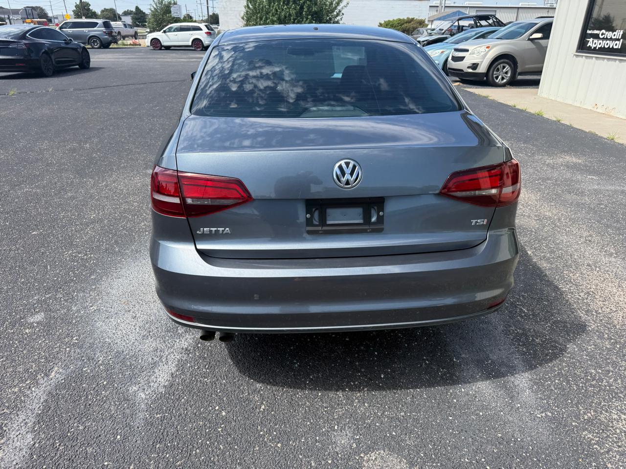 Volkswagen Jetta Sedan 4dr Man 1.4T S 2016