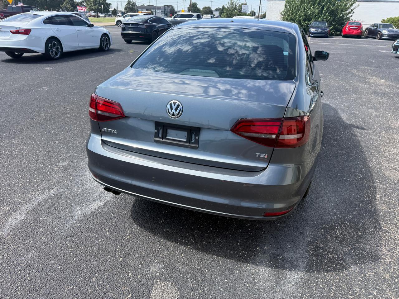 Volkswagen Jetta Sedan 4dr Man 1.4T S 2016