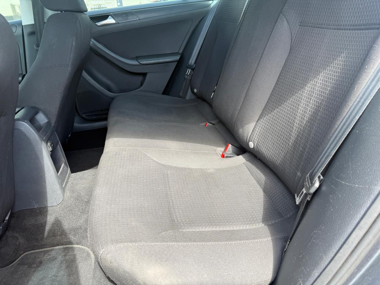 Volkswagen Jetta Sedan 4dr Man 1.4T S 2016