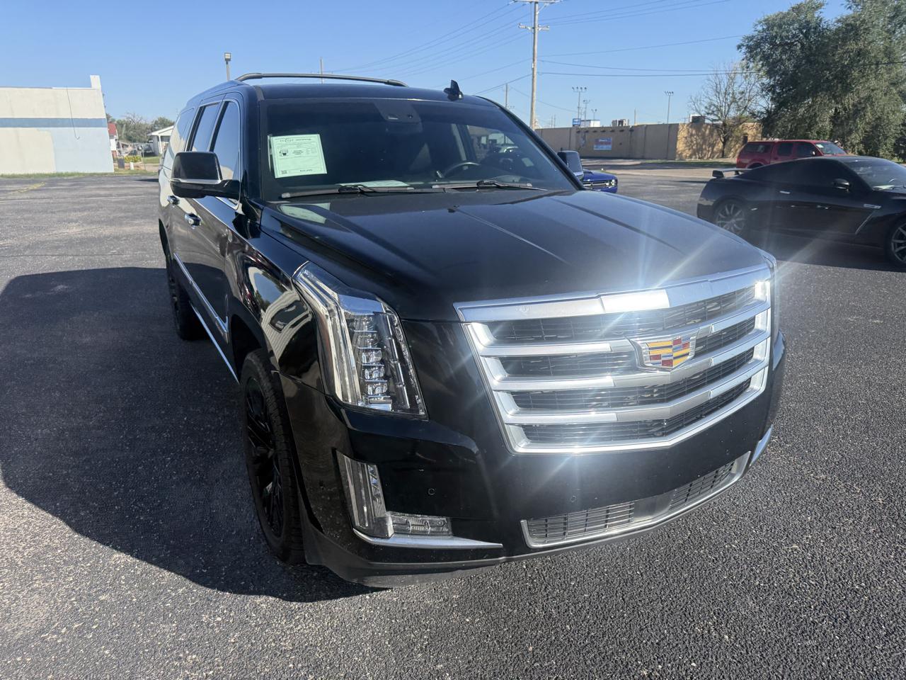 Cadillac Escalade ESV 4WD 4dr Premium Luxury 2017