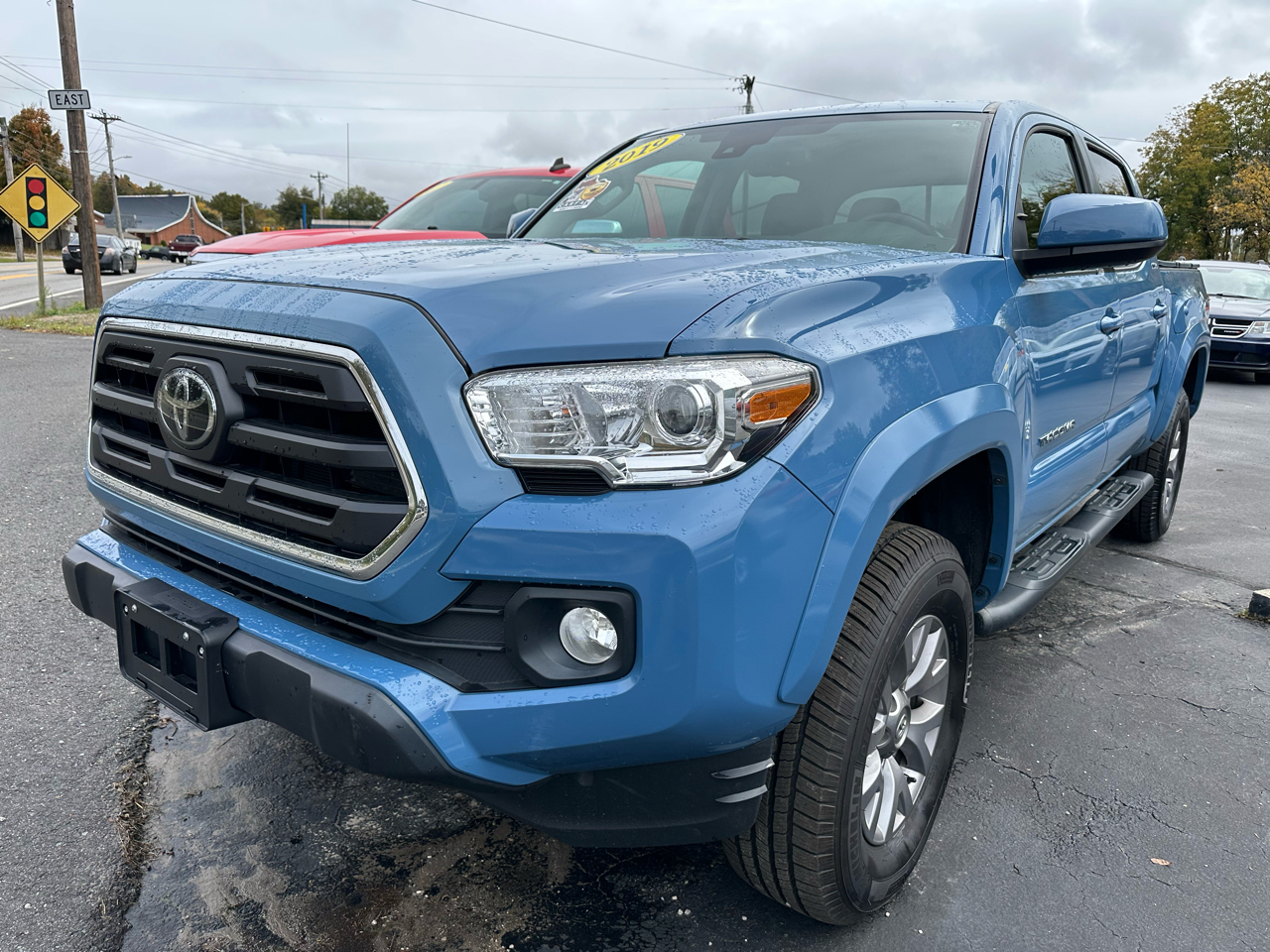 Toyota Tacoma SR5 Double Cab Long Bed V6 6AT 4WD 2019 Toyota Tacoma SR5 Double Cab Long Bed V6 6AT 4WD 2019