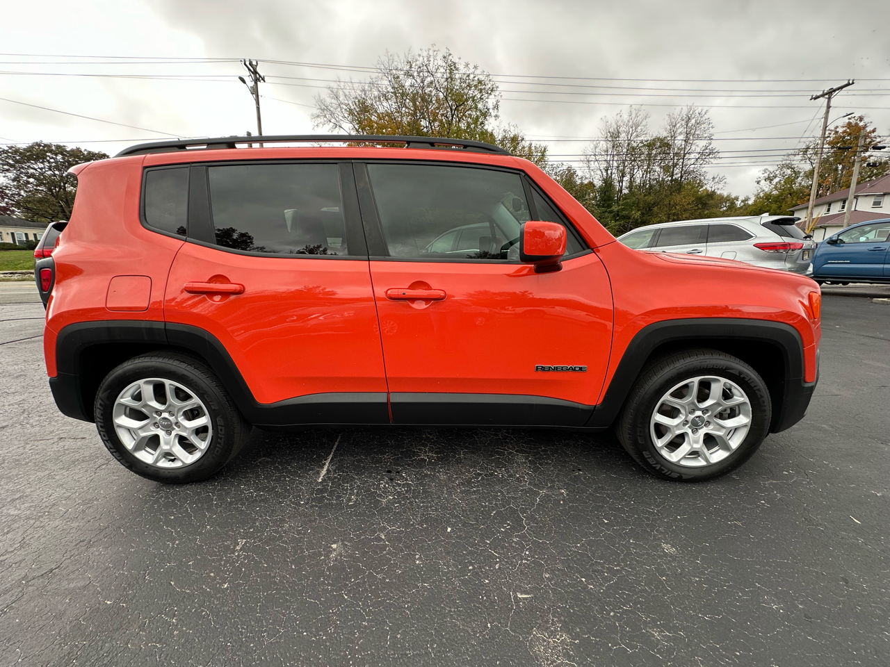 Jeep Renegade Latitude FWD 2016 Jeep Renegade Latitude FWD 2016