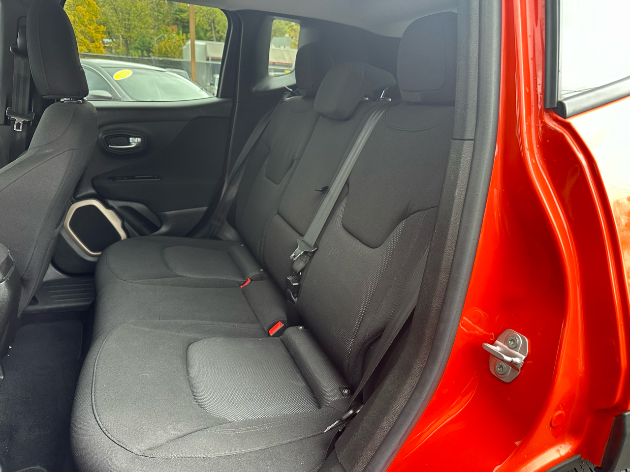 Jeep Renegade Latitude FWD 2016 Jeep Renegade Latitude FWD 2016