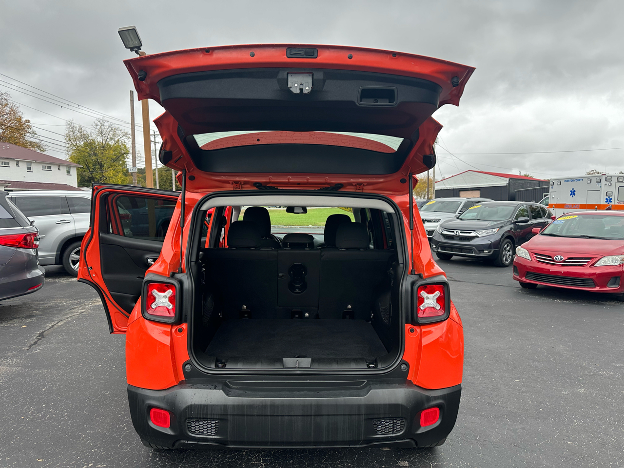 Jeep Renegade Latitude FWD 2016 Jeep Renegade Latitude FWD 2016