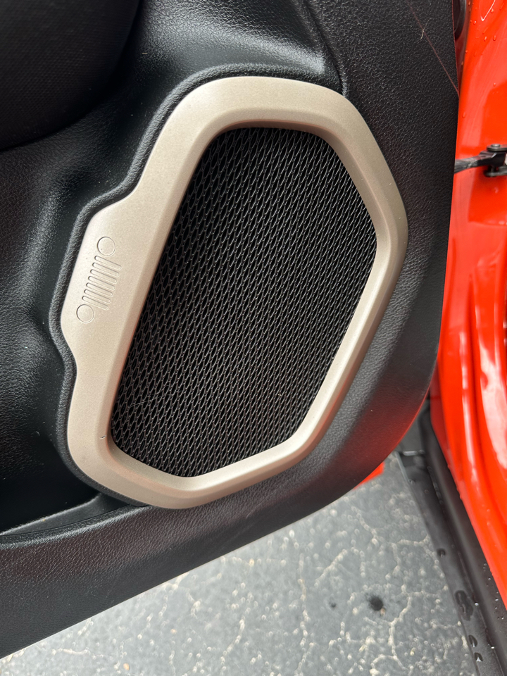 Jeep Renegade Latitude FWD 2016 Jeep Renegade Latitude FWD 2016