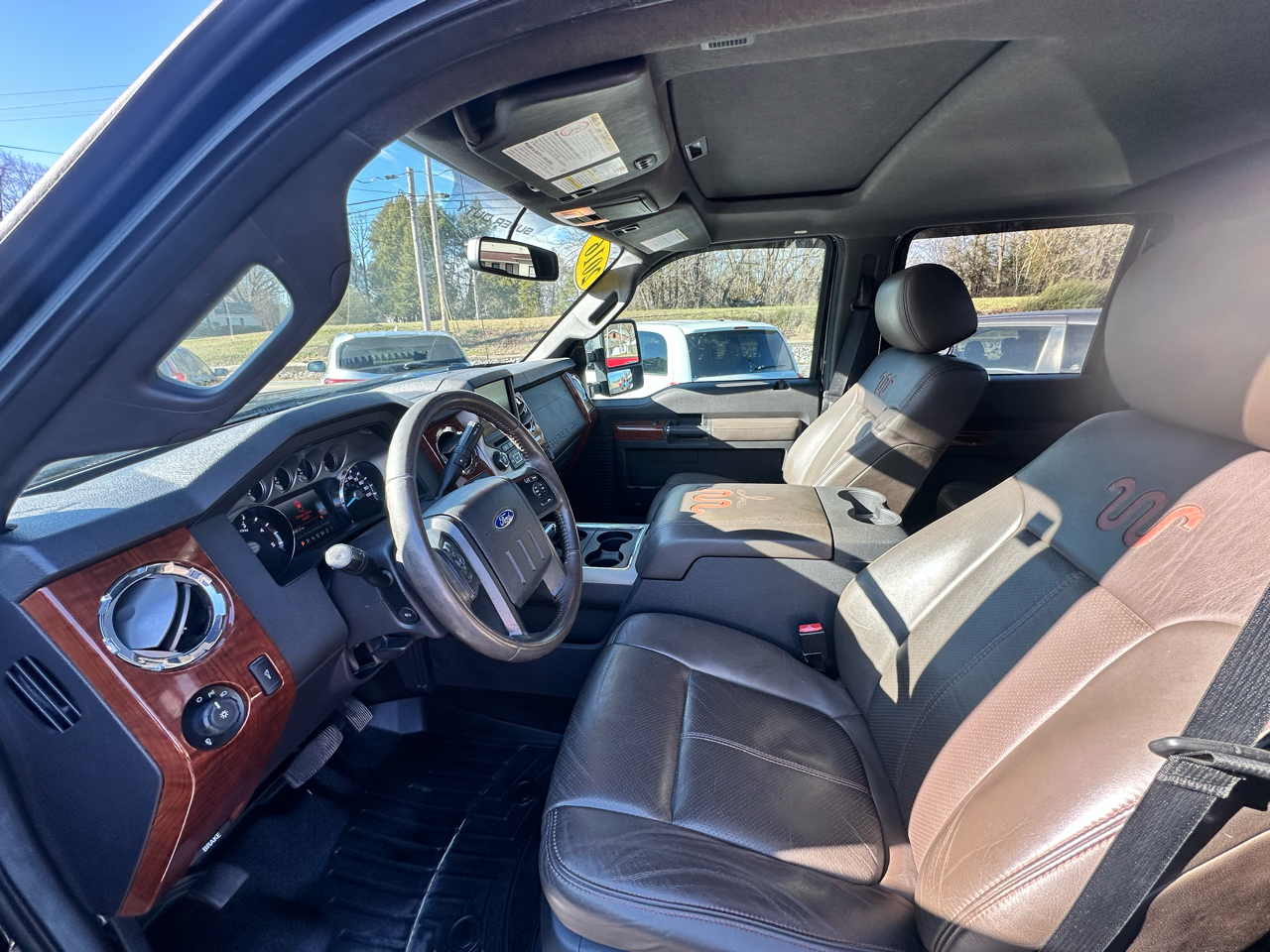 Ford F-350 SD King Ranch Crew Cab Long Bed 4WD 2016