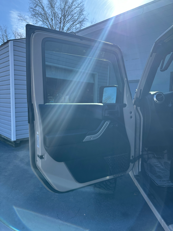 Jeep Wrangler Unlimited Sahara 4WD 2016