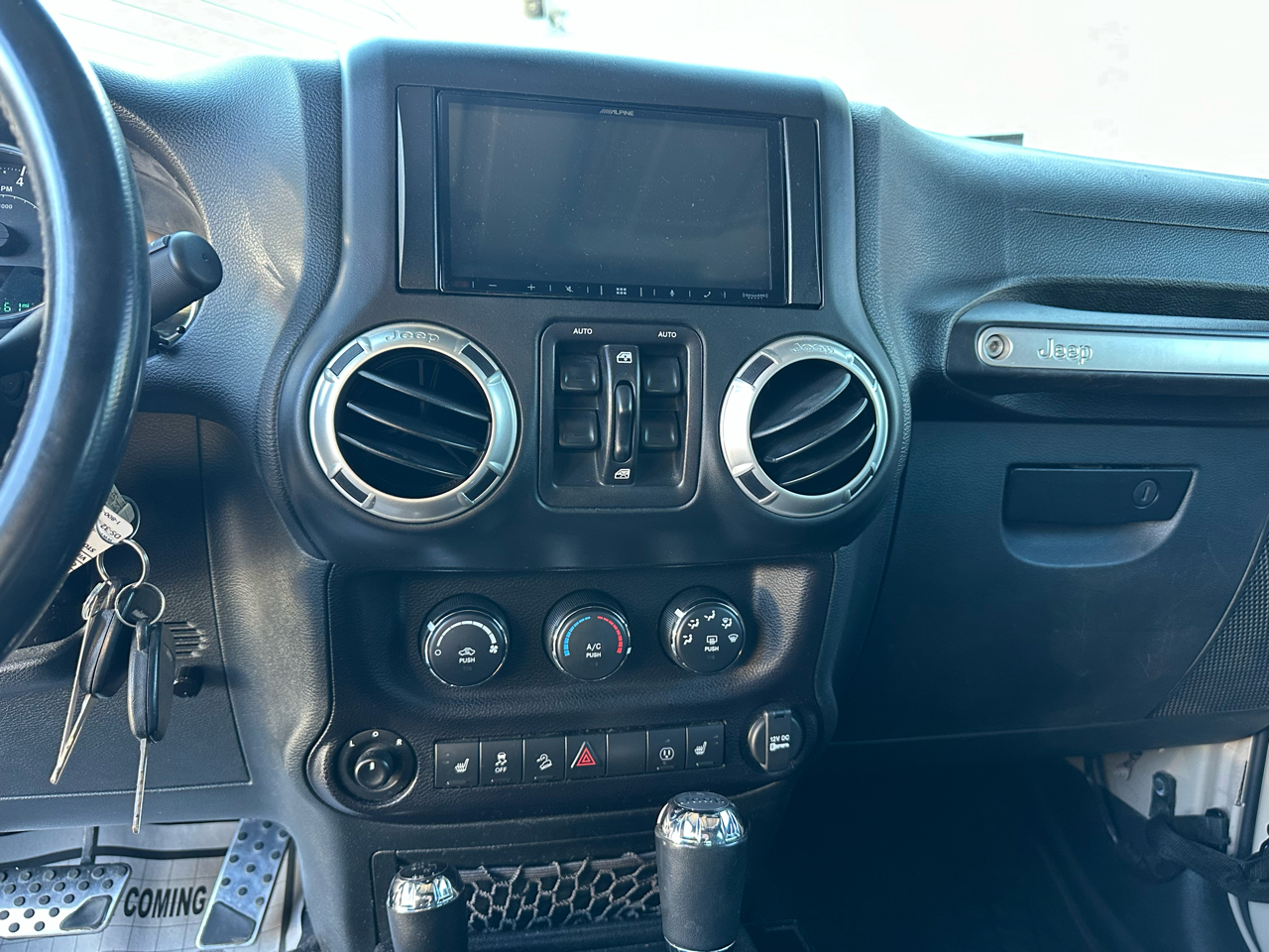 Jeep Wrangler Unlimited Sahara 4WD 2016