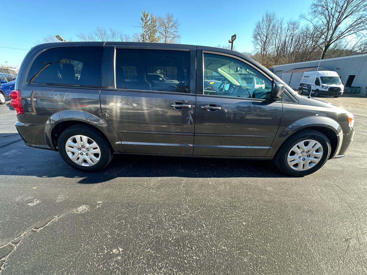 Dodge Grand Caravan SE 2017