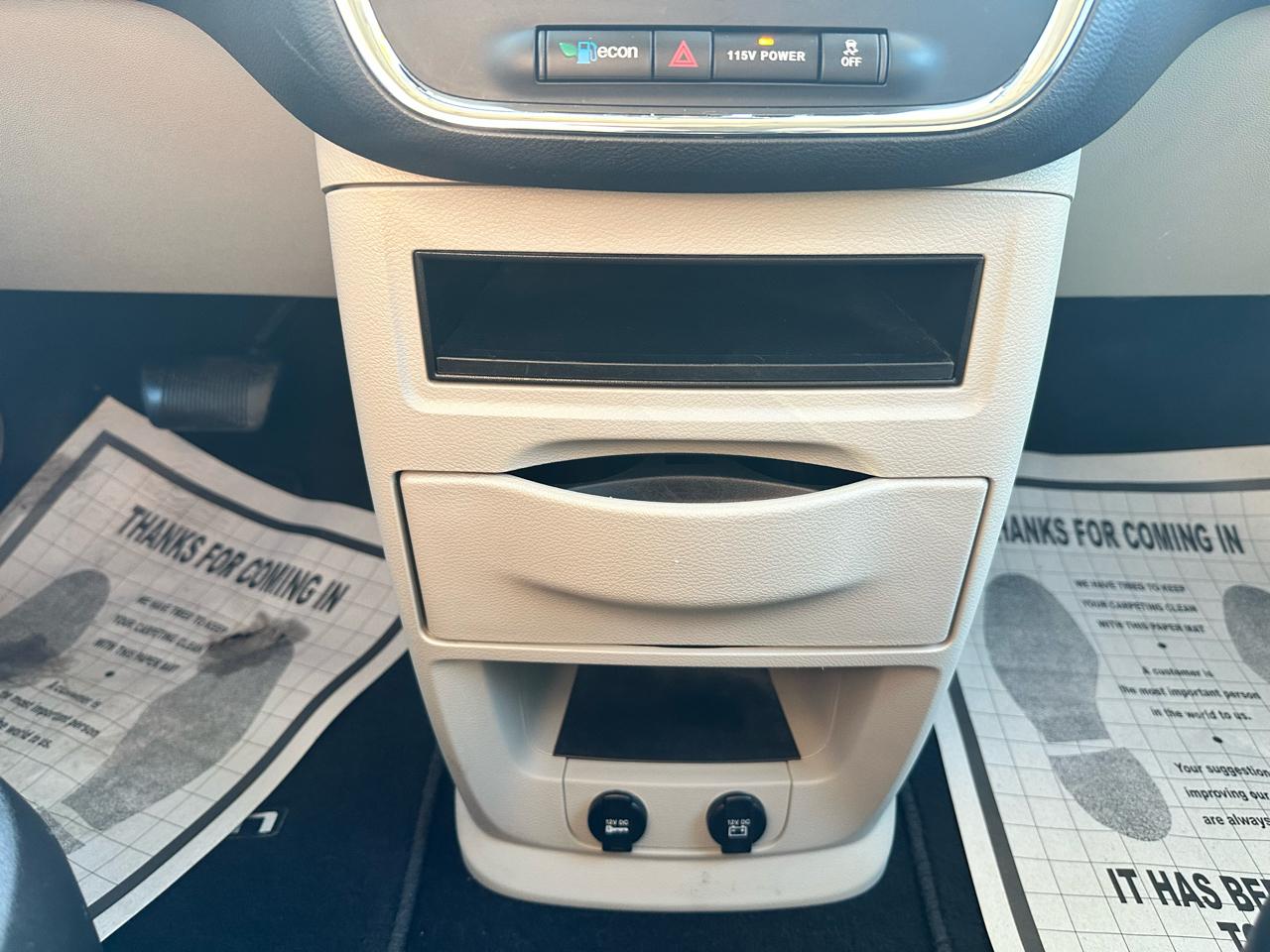 Dodge Grand Caravan SE 2017