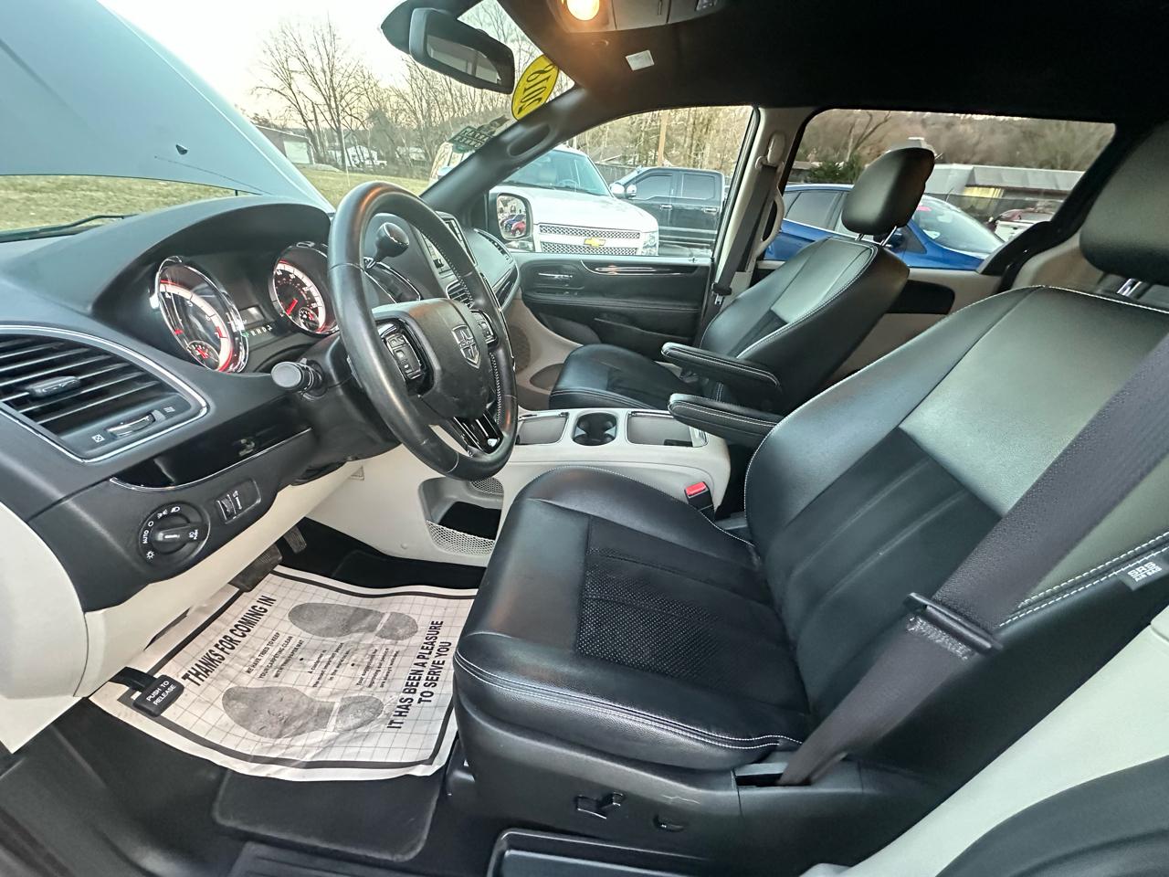 Dodge Grand Caravan SXT 2018