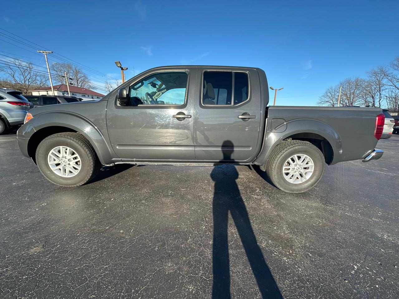 Nissan Frontier S Crew Cab 5AT 2WD 2014
