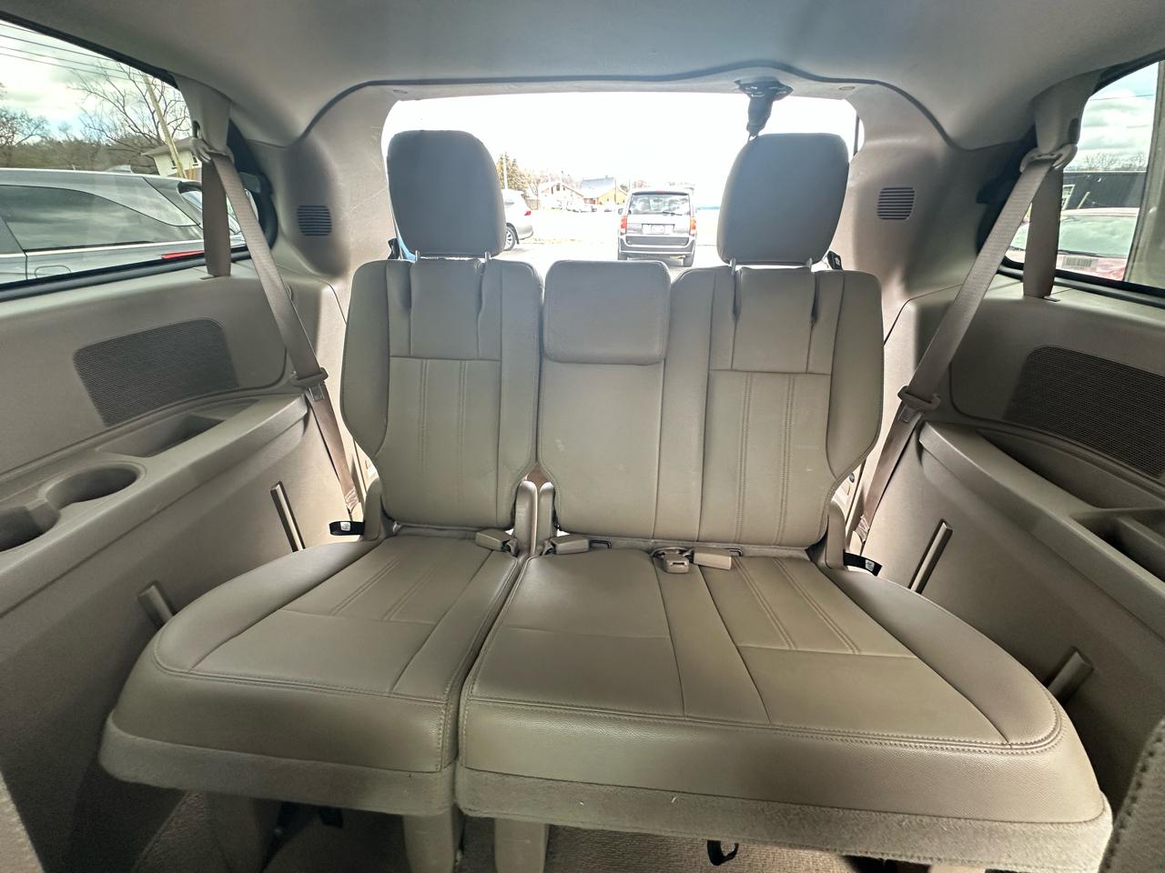 Chrysler Town & Country Touring 2016