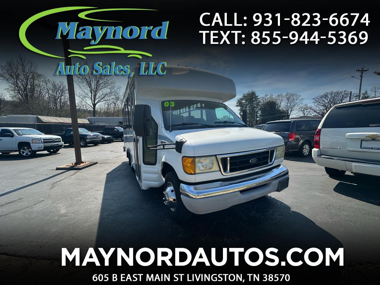 Ford Econoline E-350 Super Duty 2003