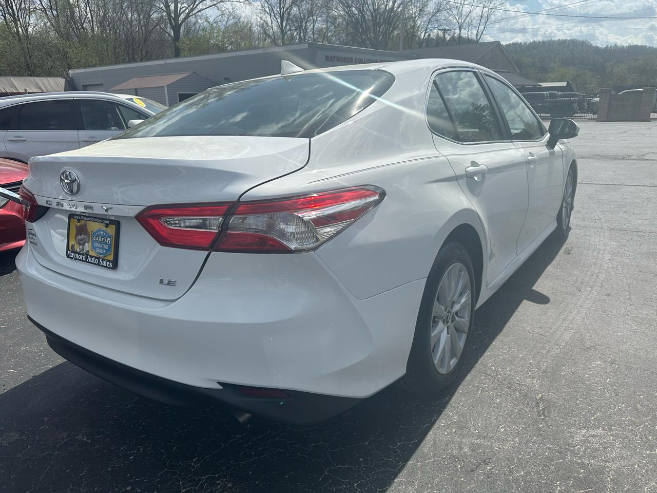 Toyota Camry XLE 2019