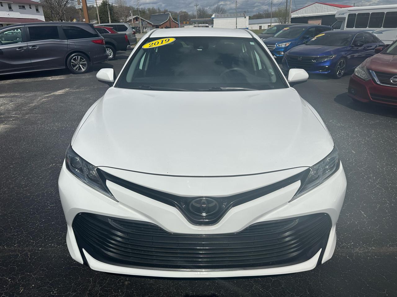 Toyota Camry XLE 2019