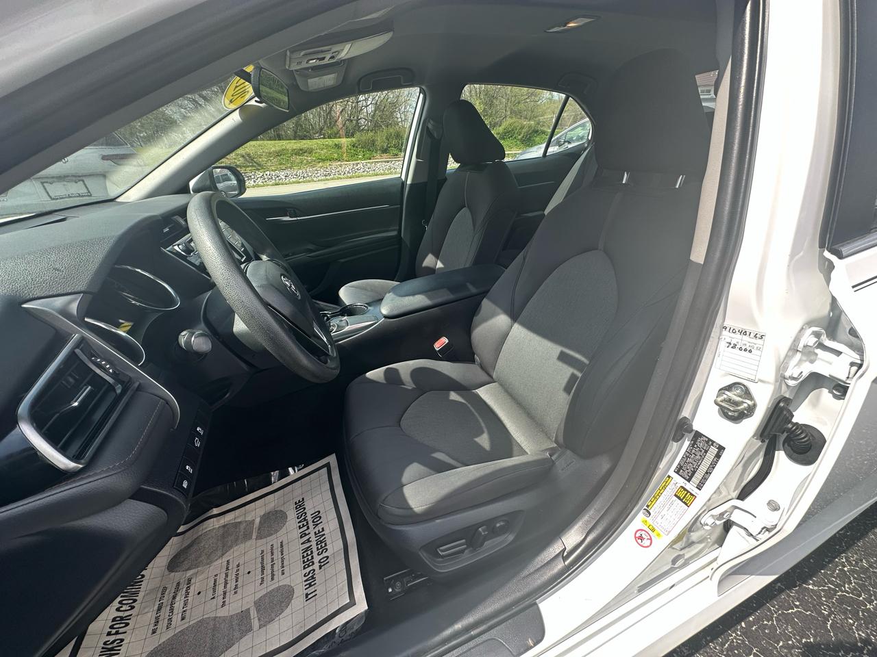 Toyota Camry XLE 2019